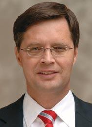 Minister-President, Minister van Algemene zaken Mr. dr. J.P. Balkenende Jan Pieter (Jan Peter) Balkenende werd op 7 mei 1956 geboren te Kapelle.