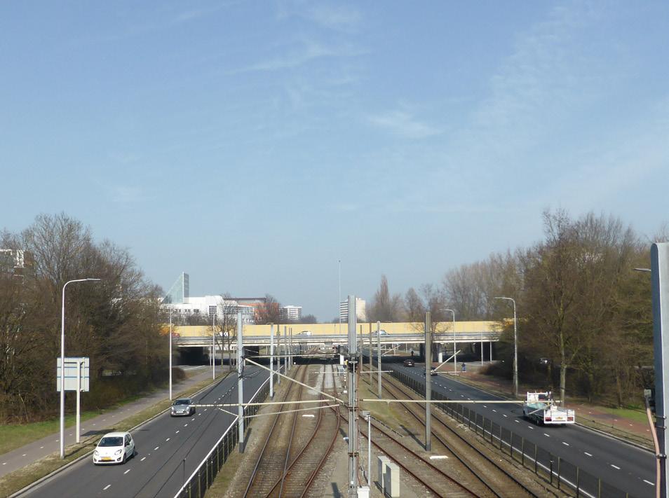 Tevens vormt dit de belangrijkste entree van (museum)tram rijdt Amstelveen Beneluxbaan