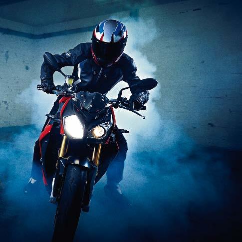 BMW Motorrad Ride 2015 The Ultimate Riding Experience bmw-motorrad.be Drukfouten, vergissingen en wijzigingen voorbehouden.