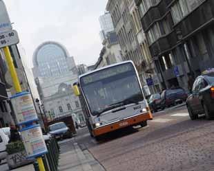 station Brussel-Luxemburg, de doorgang onder het Europees Parlement, de doorsteek van de vallei van de Maalbeek, de keuze van de reisweg naar het Flageyplein of het Fernand Cocqplein, vervolgens naar