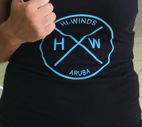 Tanktops Design: Wit/zwarte tanktop voor dames met kruis op de rug Wit/zwarte tanktop voor heren met open arm gaten Zie afbeelding voor logo Alleen logo op voorkant Het logo is op het zwarte shirt te