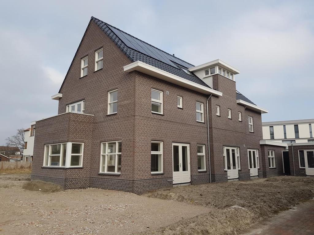 Dijkshoornseweg 146 (E-F-G) te Delft Nieuwbouw: 2 maisonette-woningen (ca.