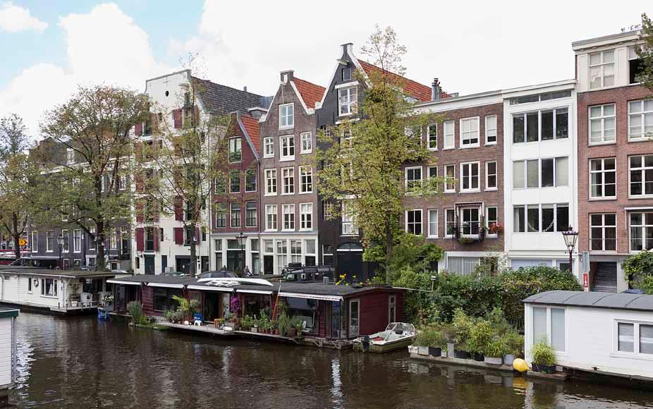 Stads- en dorpsgezichten en het bestemmingsplan 3 Zogenoemde orde-1-panden aan de Nieuwe Prinsengracht in de oostelijke binnenstad van Amsterdam Op een waarderingskaart uit het bestemmingsplan voor