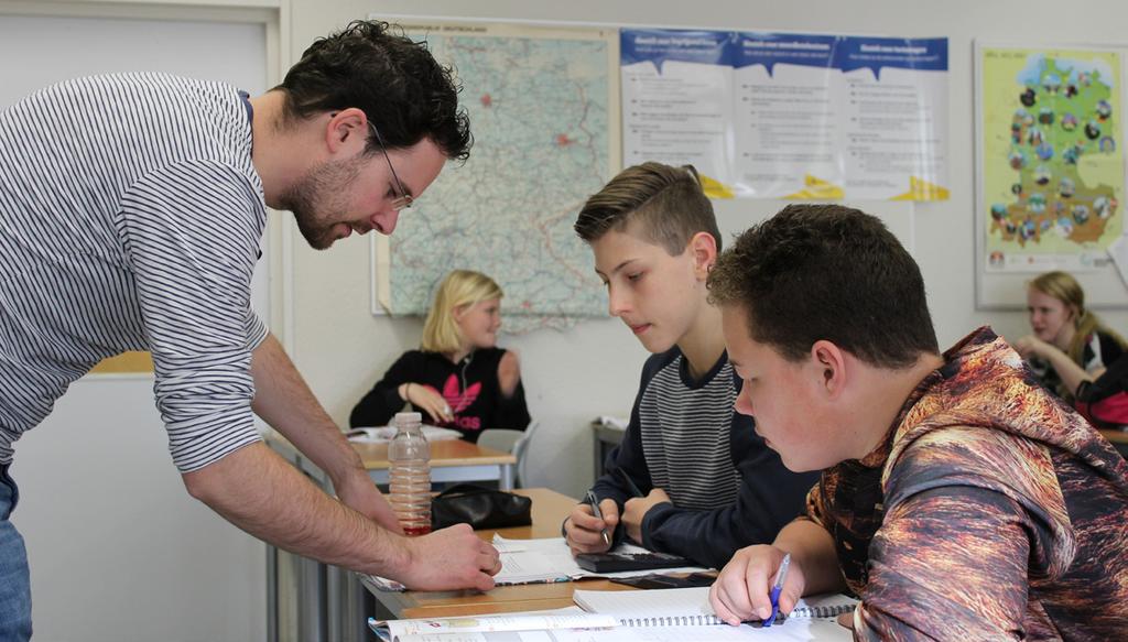 LEREN DOOR IETS LEUKS TE DOEN! Iets leuks doen en er ook nog van leren? Dat kan bij ons tijdens de leerprojecten en excursies. Deze zijn altijd onderdeel van het onderwijsprogramma.