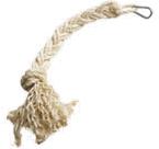 Kort speeltouw is een hangend gevlochten touw met knoop, gemaakt van natuurlijke materialen, lengte 55 cm. Het materiaal hangt aan een ketting en kan voor oudere dieren wat hoger gehangen worden.
