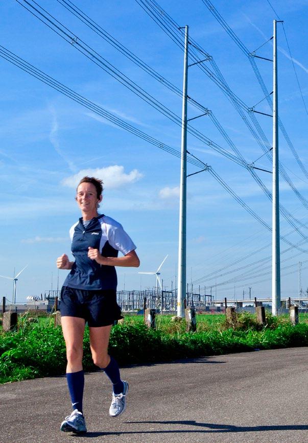 2. Overeenkomsten Voor de aanleg en het beheer van de hoogspanningsverbinding is het noodzakelijk dat TenneT gebruik kan maken van gronden betrokken bij de aanleg van de nieuwe