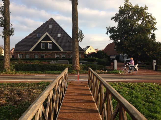 Kaders voor de herinrichting Uitgangspunten voetganger: Veilige looproutes op- of naast de weg Bruggetjes