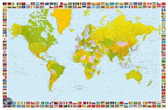 De eerste wereldkaart vind ik misschien te klein, alleen ik moet het goed opmeten. Deze XXL kaart vind ik sowieso overzichtelijker. Het idee vind ik het zelfde.