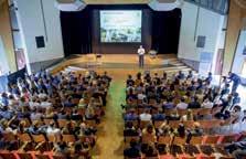 MEETINGS IN UTRECHT 33 De unieke charme van Landgoed Zonheuvel Een gerenoveerde congreszaal voor maximaal 500 personen, een unieke locatie in de bossen van Doorn en de rust en schoonheid die je