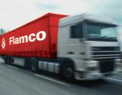 producten. Die vrachtwagens gaan op weg naar een van de vele Flamco vestigingen, groothandelaren of distributeurs om hun lading af te leveren.