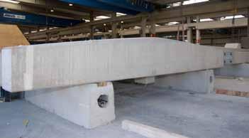 Rechthoekige balken in gewapend beton (BM) Toepassingen BM Balken in gewapend beton worden aangewend als verdiepingsliggers, funderingsbalken, dakliggers in eindgevels of dakliggers in het algemeen.