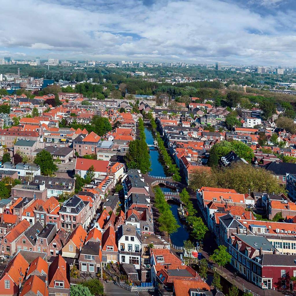 3 De kracht van het Hollandse dak Karakteristiek in keramiek Tijdloze schoonheid Jaren 30 of Oudhollands: Nederlanders zijn dol op historische bouwstijlen.