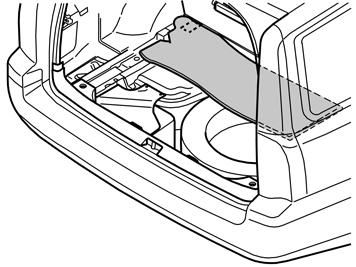 Klap het paneel naar binnen. Til het paneel naar buiten. M8503130 9 Verwijder het isolatiepaneel van de bagageruimte.