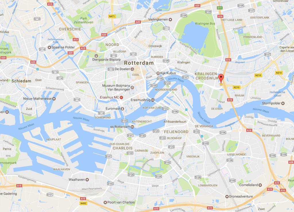 BEREIKBAARHEID Per Auto Door de directe verbinding met de A16 (afslag centrum, Maasboulevard de eerste afslag) is de verbinding zeer goed. U bent tevens zeer snel in het centrum van Rotterdam.