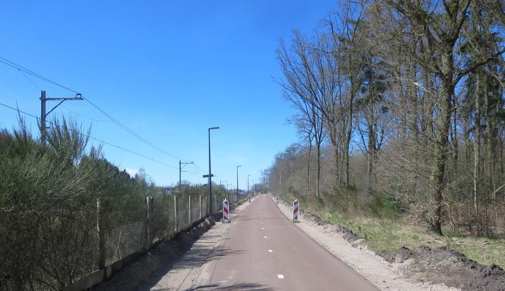 Fietssnelweg F35 Eversberg. Jammer genoeg wordt hier het rode asfalt al voor de derde keer opgebroken.