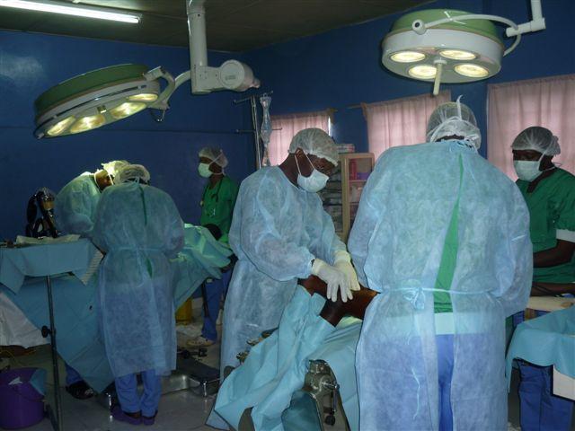 KANANGA OK Het operatiezaaltje in Kananga, RD