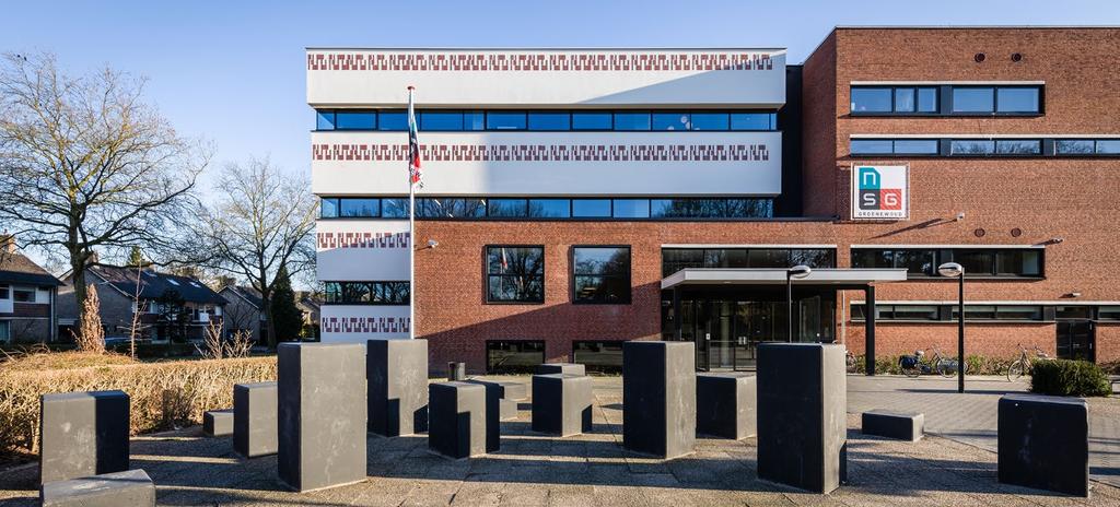Project: NSG Groenewoud, Nijmegen (links) Architect: Van den