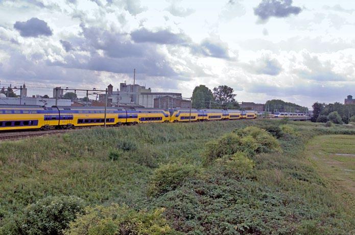 capaciteit op dit baanvak wordt voor een belangrijk deel bepaald door frequenties op beide corridors.