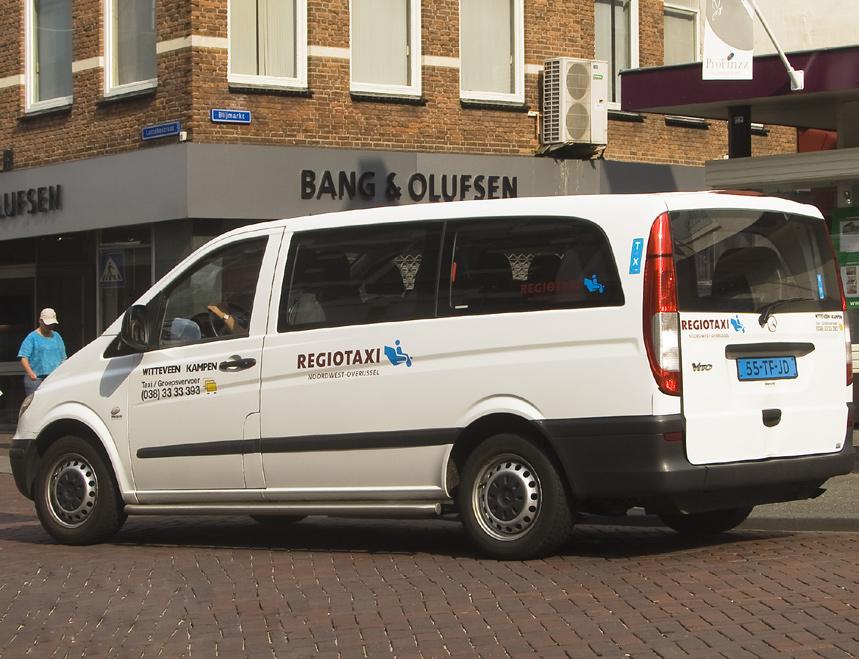 Samen met verhoging van de frequentie en mobiliteits management verleiden we de hurries om meer te reizen met het openbaar vervoer.