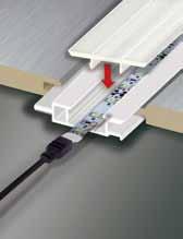 Voor integratie van flexibele, zelfklevende LED strips (3 meter) of te gebruiken als kabelgoot.