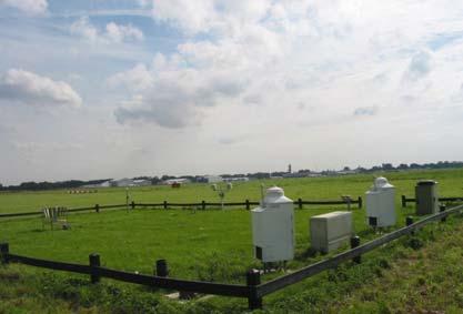 Regiospecifieke klimaatinformatie geanalyseerd. Er is daarbij gebruik gemaakt van door weeramateurs zelf gearchiveerde metingen variërend van 6 maanden tot 10 jaar in de periode 1999-2009.