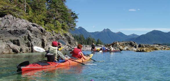 Vancouver Island Explorer Wilde Westkust Dagwandelingen, zeekajakken, watervliegtuig en 4 dagen bootcharter De uitbundige variatie in natuur en landschappen van Canada s westkust vormt de basis voor
