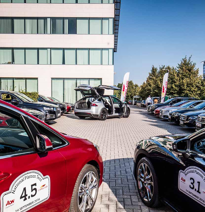 Aanleiding Verzekeringsmakelaar en risicoadviseur Aon organiseerde op 14 september 2016 de eerste Platoontest met semi-zelfrijdende personenwagens in België.