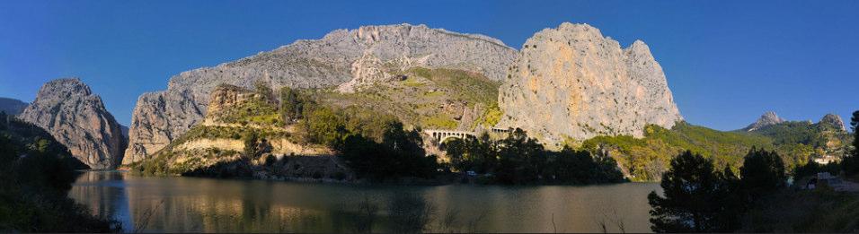 Wandelvakantie en trektocht Andalusië Spanje- Ronda-Antequera R-7 natuurroute via o.