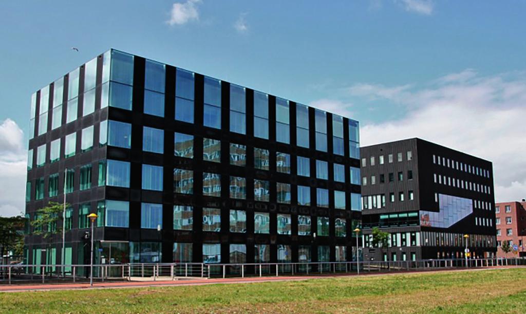 Rijkskantoren Lelystad Door het sluiten van rijksgebouwen verwacht de gemeente dat ca. 23.000 m 2 kantoorruimte vrijkomt in Lelystad.