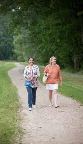 De route is 11,7 km lang en verbindt mooie, ongekende plekjes in het heuvelachtige landschap ten oosten van Zonnebeke. Duur: 4 uur Gids: 120 (max.