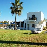 Waterkant villa Alkiona, Kissonerga, Cyprus Samenvatting prachtige villa aan de kust met prachtig uitzicht en grote tuin