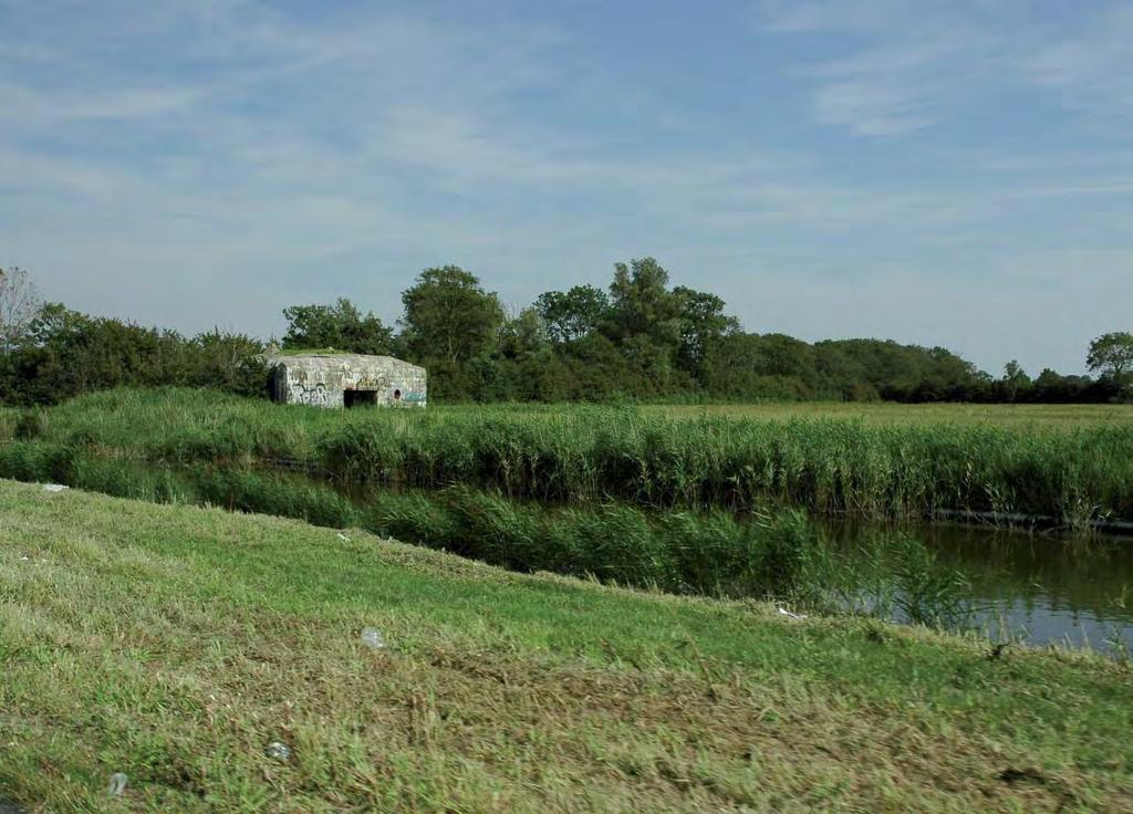 Landfront Vlissingen Indiener: Stichting Bunkerbehoud Vlissingen Investeringen: 111.660,-- ILG bijdrage: 25.000--; d.d. (nog niet bekend) Doel van het project is om op een duurzame wijze het landfront zichtbaar en beleefbaar te maken als samenhangend cultuurhistorisch monument.