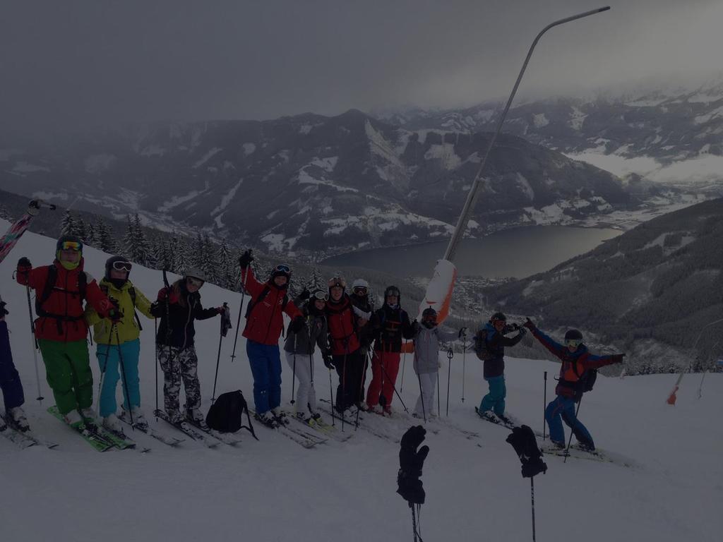 Anwärter ski-snowboard opleiding Albeda Sport College Van Bergschenhoek naar Brück Oostenrijk