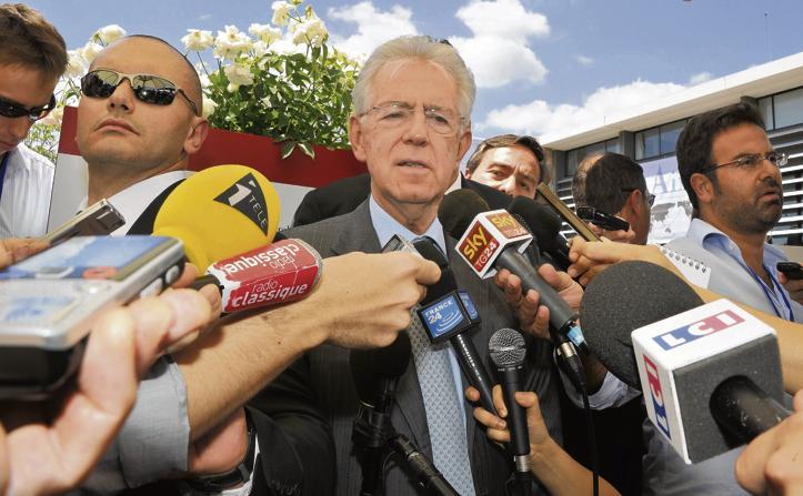 Gérard Julien/afp INDIVIDUELE LANDEN MOGEN GEZAMENLIJKE AFSPRAKEN NIET ONDERGRAVEN Monti hekelt euroverzet De Italiaanse premier Mario Monti haalde gisteren uit naar noordelijke eurolanden die met