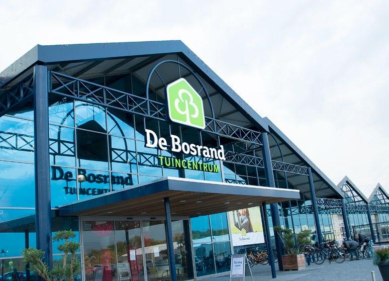 Hun nieuwste onderneming was het bouwen van een gloednieuw tuincentrum in Alphen aan den Rijn. Case Voor haar nieuwe winkel wilde gebruikmaken van conventionele verlichting.