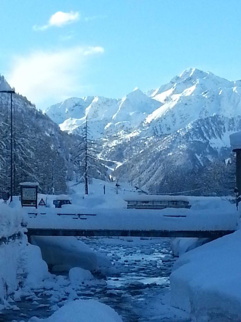 Met namen zoals de Mont Blanc, de Matterhorn en Monte Rosa, is het al snel duidelijk dat je je op het dak van Europa bevindt. En dat brengt spijtig genoeg voor ons ook wat slecht nieuws mee.