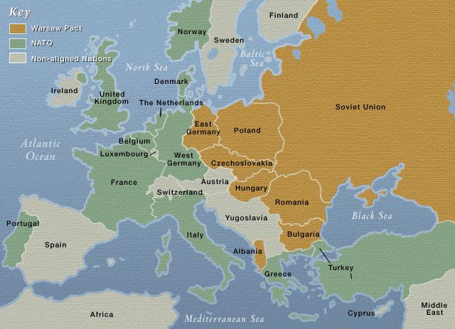 Uiteenvallen sovjetblok Uiteenvallen van het Warschaupact en van de Sovjet-Unie Nieuwe staten in/