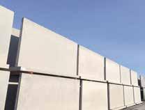 De productie van de betonproducten bestaat naast het vervaardigen van vele soorten betonplaten, keerwanden en (lijn)afwateringsgoten ook steeds meer uit klantspecifieke oplossingen.