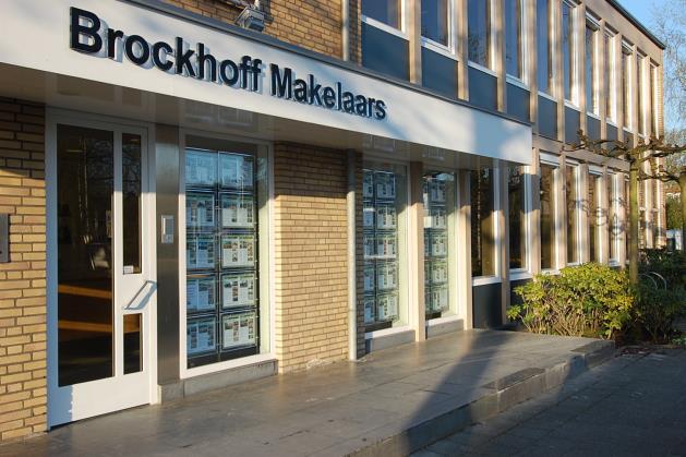 Ons kantoor Brockhoff Makelaars staat voor meer dan 35 jaar ervaring in de makelaardij in Amstelveen en omstreken.