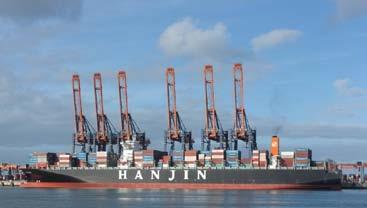 Schaalvergroting containervaart zet door: aantal aangelopen schepen >10.000 TEU in 2011 is meer dan verdubbeld in Rotterdam ten opzichte van 2010. TEU-klasse 2011 2010 0-2.000 4.787 4.593 2.001-5.