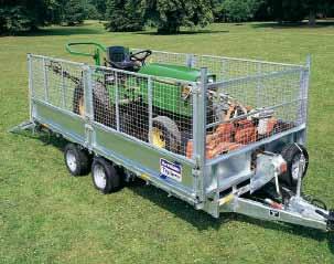 Verder kan men de trailer voorzien van nog meer accessoires zoals een voorbord, ladderrek, zijborden (neerklapbaar en afneembaar), en