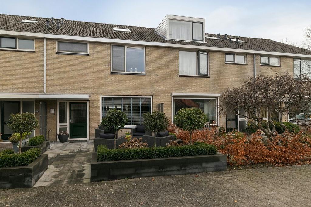 Woninginformatie van Ostadestraat 21 - Oud-Beijerland Aanvaarding in overleg Vraagprijs 239.