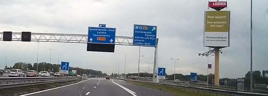 5.3.4 Nadere analyse parallelbaan richting Den Haag De laatste routeaanwijzing die weggebruikers krijgen vooraf aan de parallelbaan is dat er een afslag naar 6a en 7 aankomt richting Zoeterwoude,