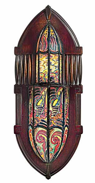 De wand- en tafellampen waren in een korte periode ook vaak van een houten armatuur voorzien.