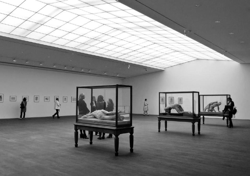 Pas in 1999 kreeg het museum zijn eigen gebouw en veranderde de naam in S.M.A.K. (Stedelijk Museum voor Actuele Kunst).