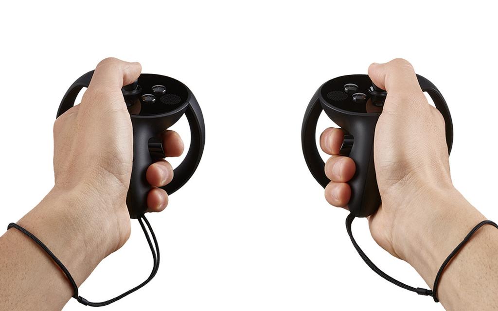 Afbeelding 17: Oculus Touch controllers. Afbeelding 18: Toetsenbord en muis. Oculus Touch Uit analyse is gebleken dat de Oculus Rift, voor deze opdracht, de meest interessante HMD is.