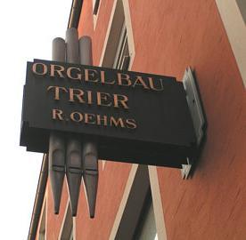 Rudolf Öhms Orgelbau, Trier In een tijdsspanne van 56 jaar werden door deze firma 231 nieuwe orgels gemaakt, waarvan 59 in de periode dat Rudolf Öhms bedrijfseigenaar was.