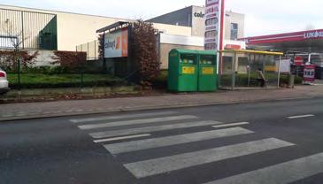 8 UILSTEKEND DORPSKRANT Veiligere Brusselsesteenweg Verleden maand werd, na jarenlang aandringen door de dorpsraad, een bijkomend zebrapad voorzien op de Brusselsesteenweg.