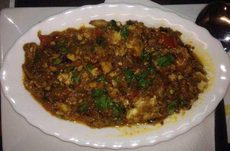 Others Andere 13 Vis massala Vis gestoofd in massala (curry saus).