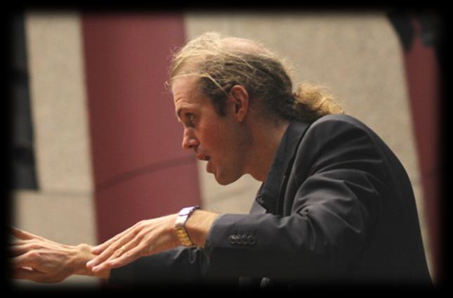 Bart Van Casteren Naast dirigent is Bart Van Casteren ( 1974) ook professioneel pianist.